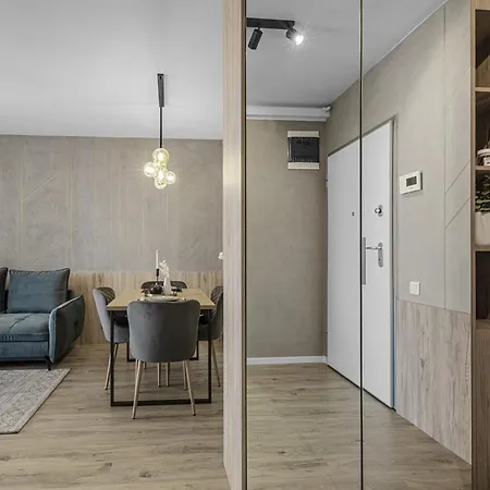 Awesome Deluxe Apartment *