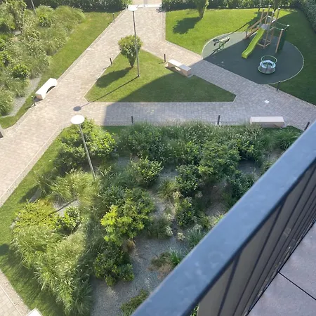 Awesome Deluxe * Bucharest